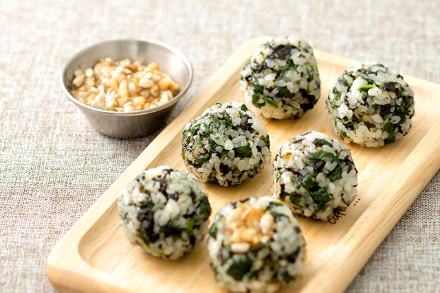 파래자반견과주먹밥